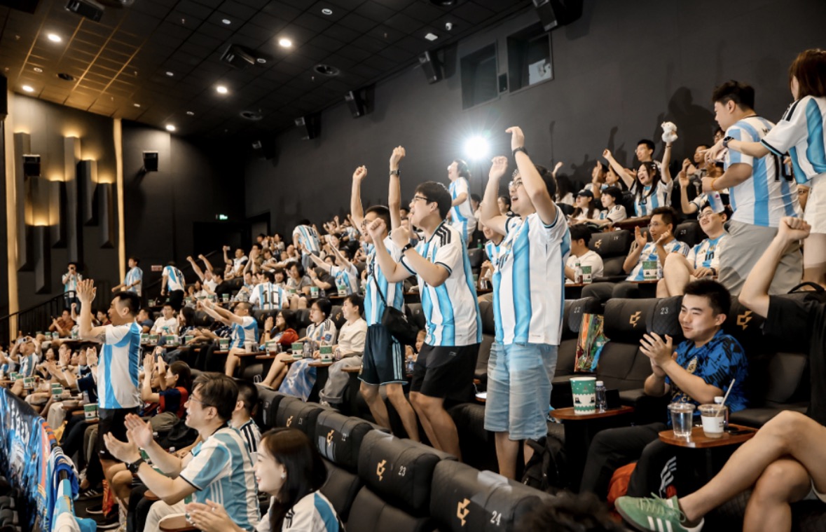 2026年世界杯激战正酣，上千家影院直播赛事燃爆现场