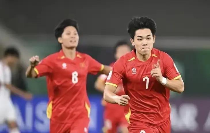 2026世界杯凌晨3点开踢，国内球迷熬夜看直播指南-第4张图片-开云手机入口官网下载-开云app官方最新下载--V3.6.9